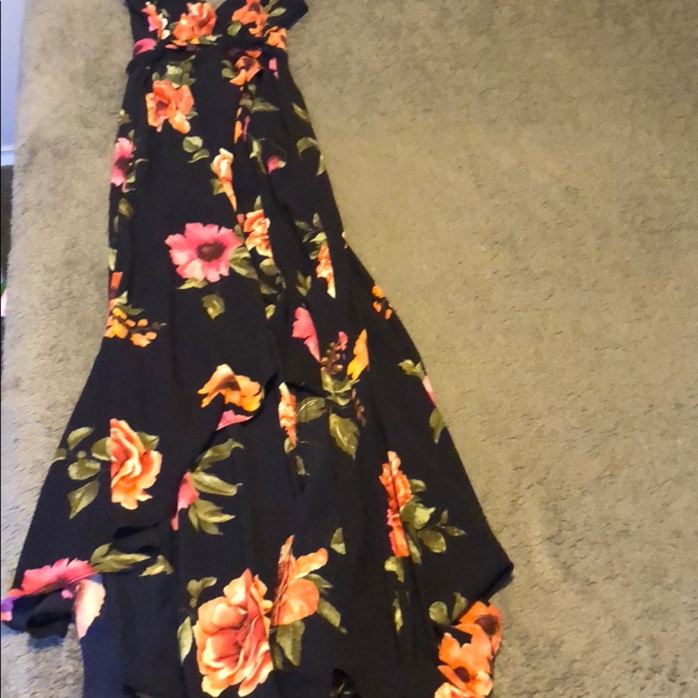 Long Floral Dress 🌸❤️